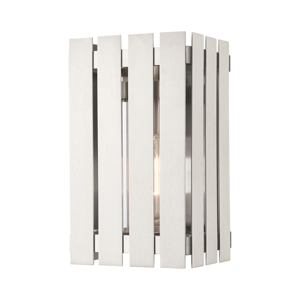 1 Lt Brushed Nickel Outdoor Wall Lantern